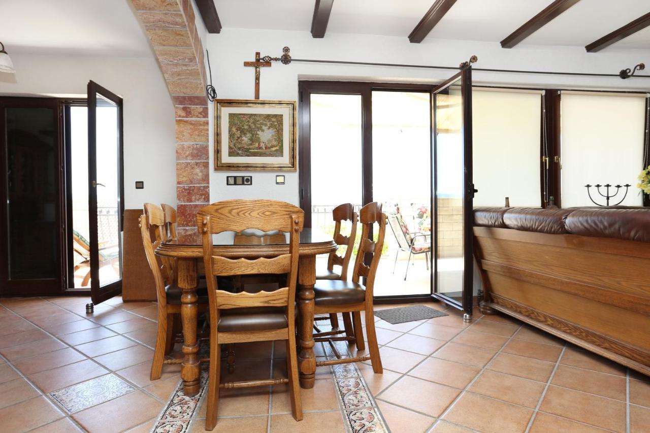 Apartment Duce 10303A מראה חיצוני תמונה